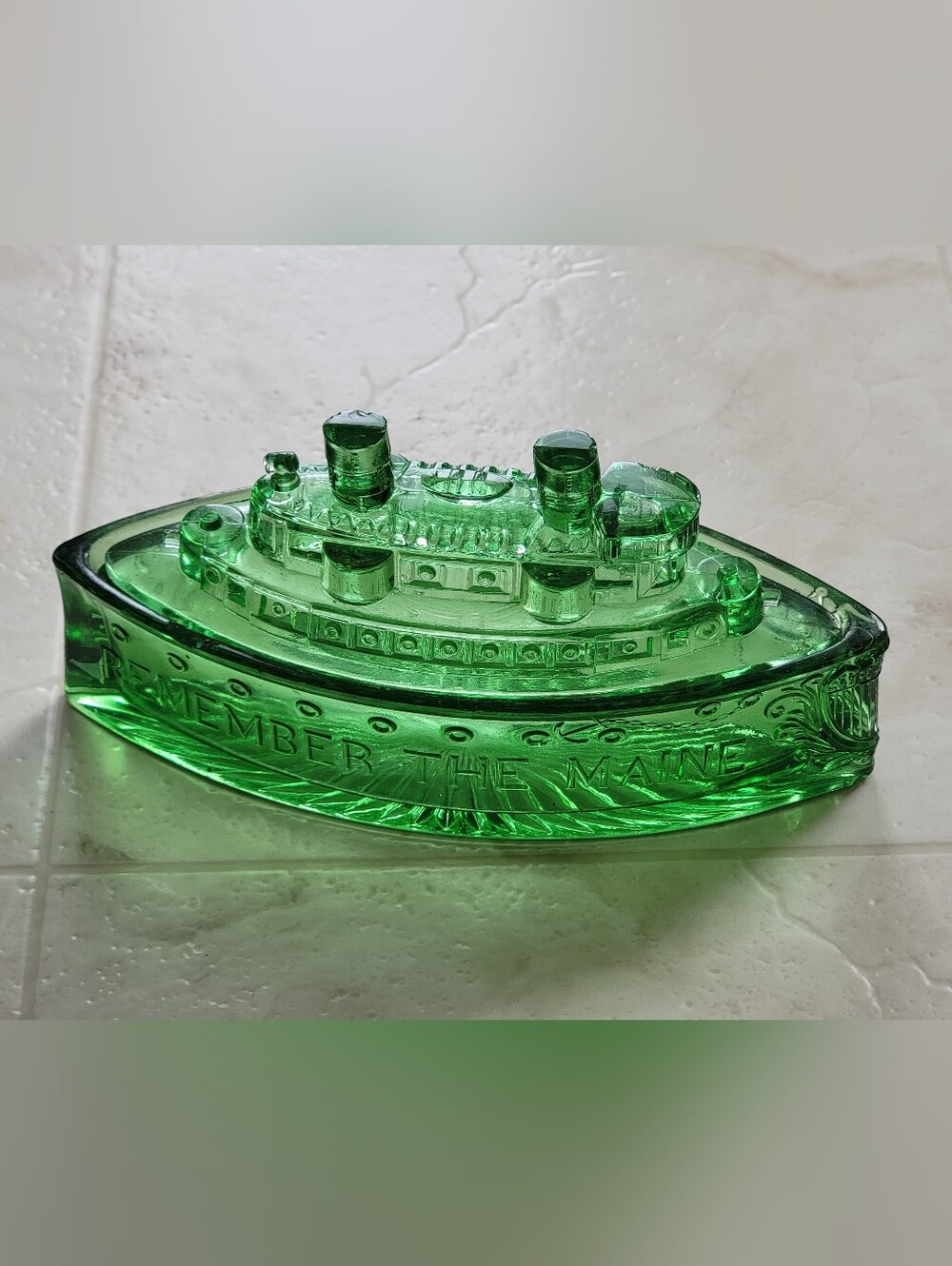REMEMBER THE MAINE GREEN COVERED DISH 1930, NOT URANIUM GLASS